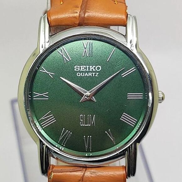 Seiko Other - Seiko Green Dial Men's Quartz Watch with Tan Leather Strap